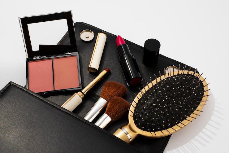 BEAUTY TOOLS & ACCESSORIES