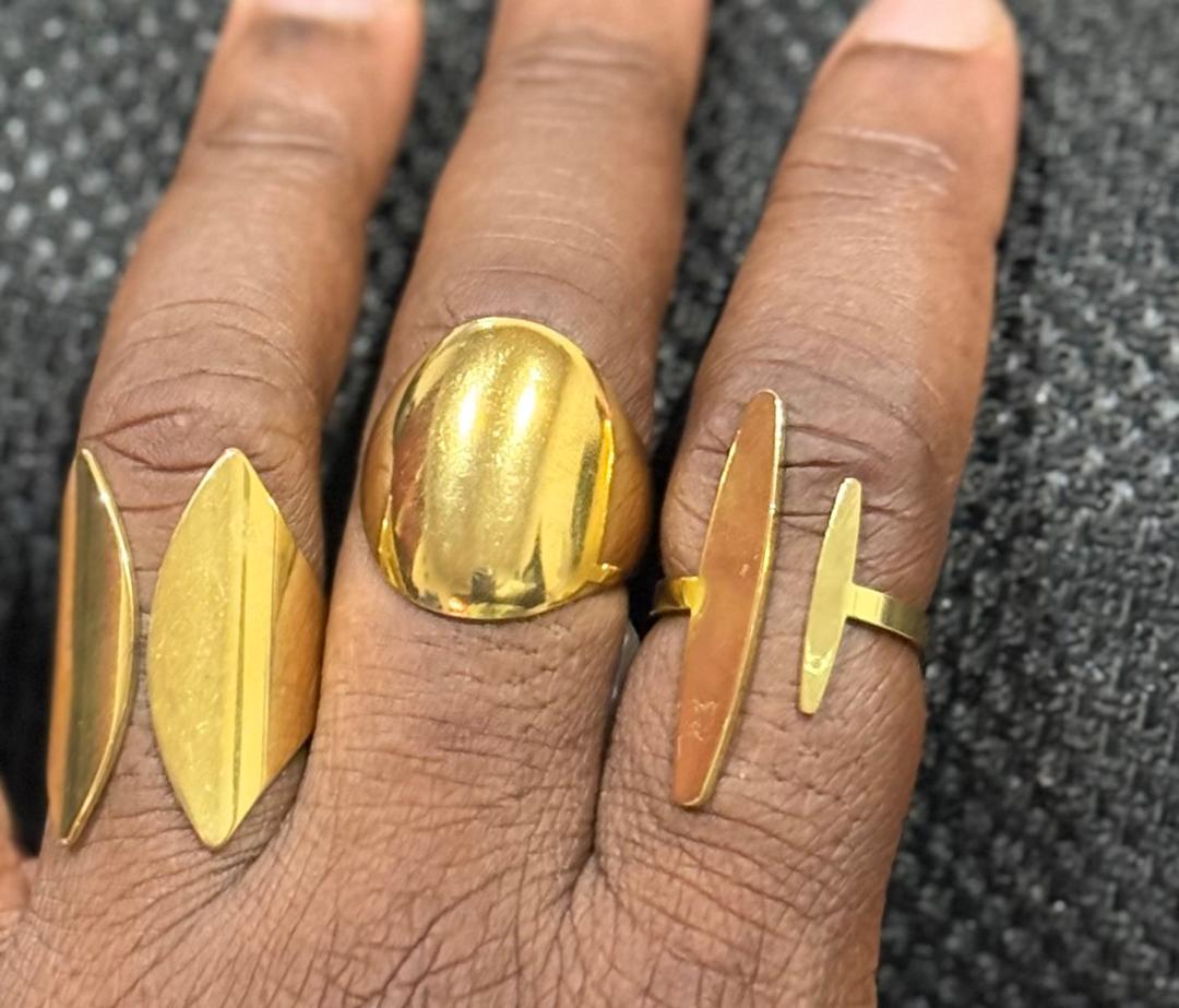 Sanaa Balance Ring - Gold Tone Stainless Steel | SFLTrends